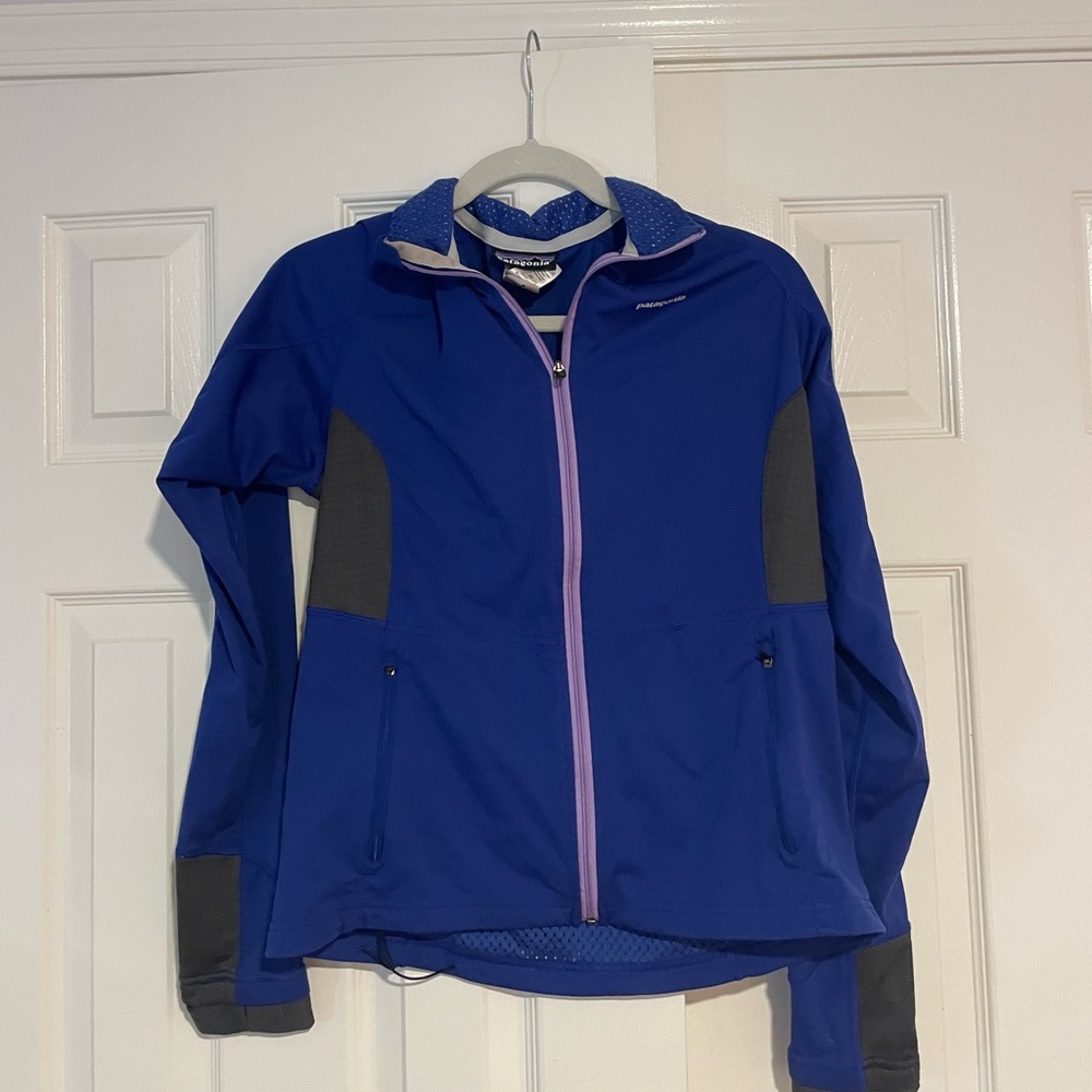 Patagonia Light Zip Up